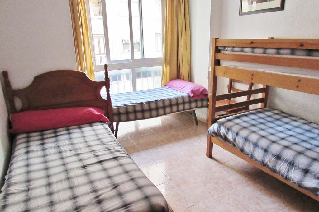 Hostal Nuevas Naciones Granada Exteriör bild